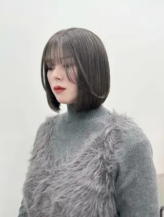 ショート カラー ヘアアレンジ 縮毛矯正🤍 ボブ/ HIKARIのヘアスタイル