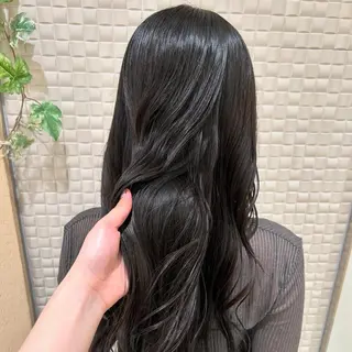 ロング カラー 柔らかい縮毛矯正 Yu🫧銀座🩶のヘアスタイル