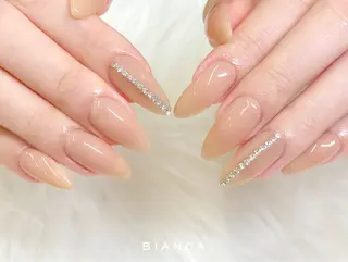 ネイル Bianca長津田 Tsukaharaのネイルデザイン