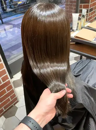 ロング カラー 縞田 健一のヘアスタイル