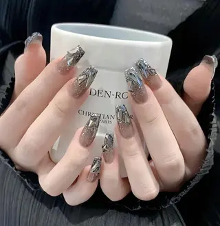 ネイル Queen‘s なんのネイルデザイン