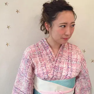 セミロング ヘアアレンジ 市川 千夏のヘアスタイル