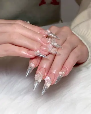 ネイル Aria Nail Beautyのネイルデザイン