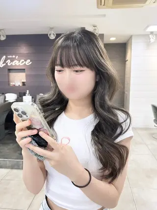 ロング レイヤー/艶髪カラー 森本くるみのヘアスタイル