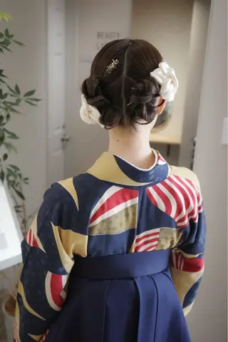 ショート ヘアアレンジ hiide sisiのヘアスタイル