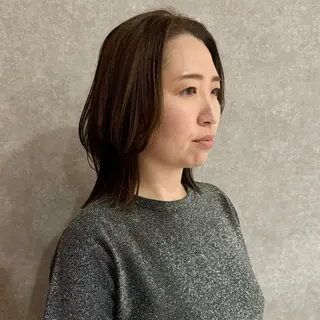ミディアム 透明感/オリーブ /わがつまこうすけのヘアスタイル