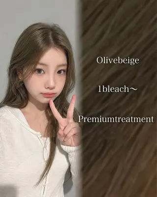 カラー 透明感カラー🫧 EMAのヘアスタイル