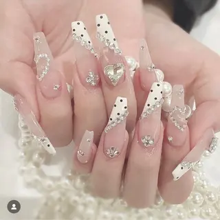 ネイル HIN NAILのネイルデザイン