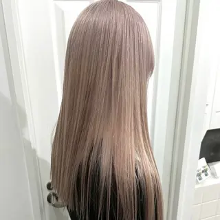 ミディアム カラー ✨傷ませないカラー ✨美髪矯正✨レオンのヘアスタイル