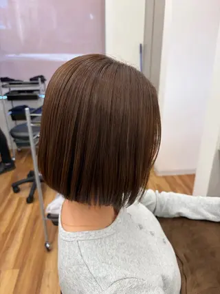 ミディアム 鈴木 陽菜のヘアスタイル
