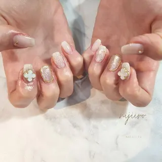 ネイル nijiiro🌈 サトウのネイルデザイン
