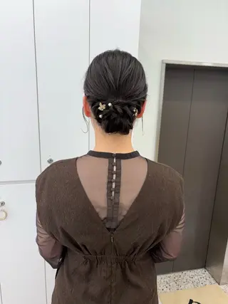 ミディアム ヘアアレンジ 透明感カラー🫧 nanohaのヘアスタイル