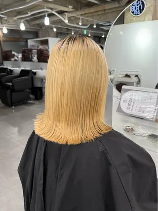 ミディアム yuuna ✮ door whiteのヘアスタイル