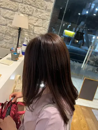 セミロング 山田 恭華 /コテ巻き風パーマのヘアスタイル