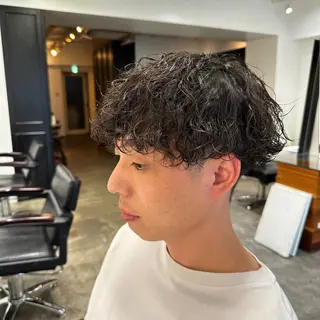 ショート パーマ メンズ 【海外風ヘア、 似合わせ】KAEDEのヘアスタイル