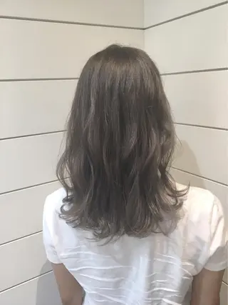 セミロング カラー 🍊新宿南口🍊 ERINAのヘアスタイル