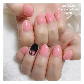 ミディアム ネイル 🐾enen style 🐾のネイルデザイン