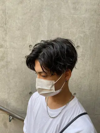 ショート パーマ メンズ 梅田茶屋町メンズ 専門美容師 山元一平のヘアスタイル