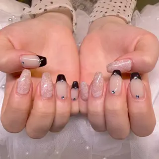 ネイル nail salon e'mu💐のネイルデザイン