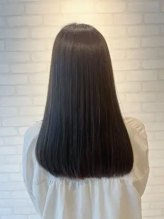 ロング カラー KINI 髪質改善&艶髪のヘアスタイル