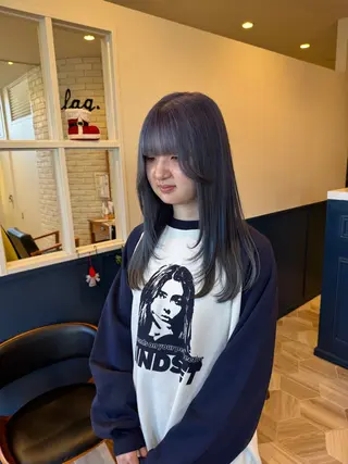 セミロング カラー 仲野 亜由美のヘアスタイル