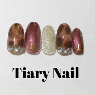 ネイル tiarynail K K🐼のネイルデザイン