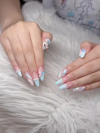 ネイル Lee Nailsのネイルデザイン