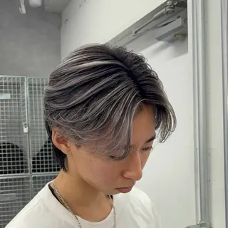 カラー ［メンズ特化］渋谷 omg/山田 空のヘアスタイル
