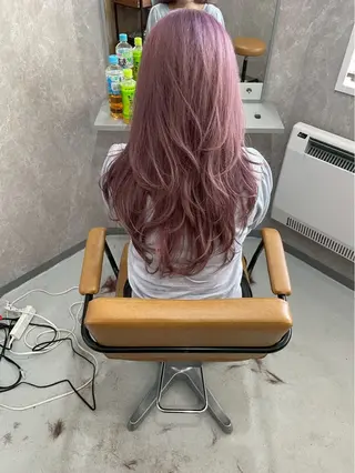 カラー Maison Toi 山﨑 麻生のヘアスタイル