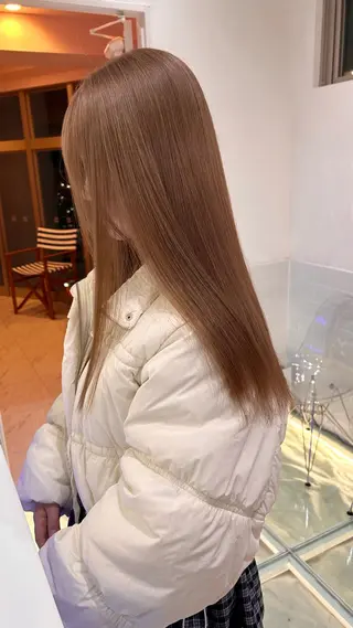 ロング カラー レイン🌏🍀 透明感/ハイトーンのヘアスタイル