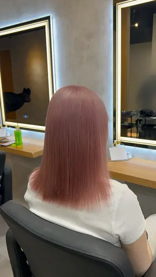 セミロング カラー ブリーチなしの達人 🌈KAITOのヘアスタイル