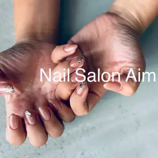 ネイル Aim🌿 kanaのネイルデザイン