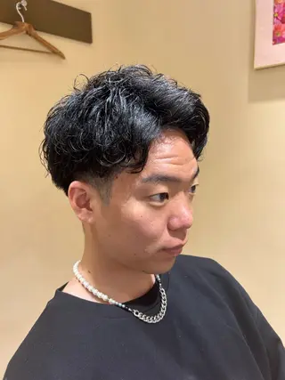 メンズ シオザワ ヒロキのヘアスタイル