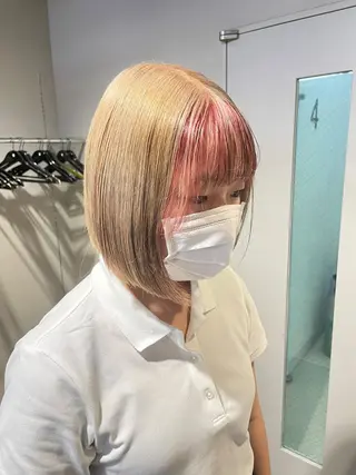 ミディアム カラー 抜け感レイヤー︴ ニュアンスカラーのヘアスタイル