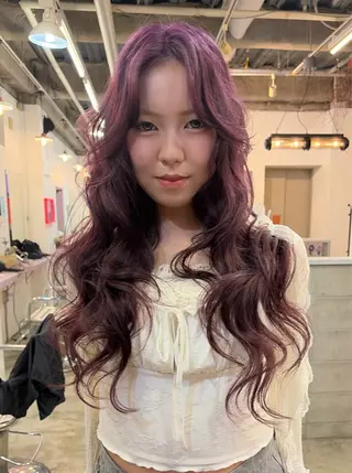 カラー ness 一花のヘアスタイル