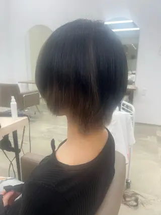 ショート カラー 笠原 裕貴のヘアスタイル