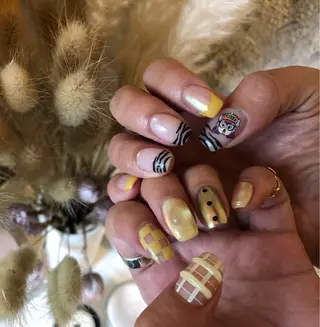 ネイル パラあり！フィルイン 美フォルムのネイルデザイン