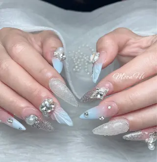ネイル MoonHi Nail 朝霞台のネイルデザイン