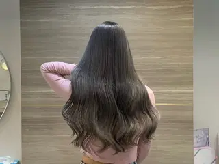 ロング カラー パーマ ヘアアレンジ メンズ 🤍韓国風レイヤー/ 艶髪🤍鳥越美羽のヘアスタイル