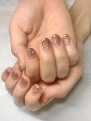 ネイル 新宿ネイルサロン ジェミディローサのネイルデザイン