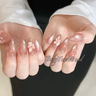 ネイル Oomiya 服部のネイルデザイン