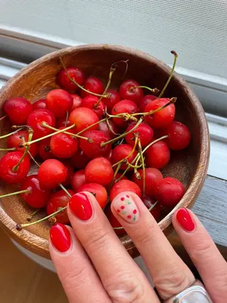 ネイル mano nella manoのネイルデザイン