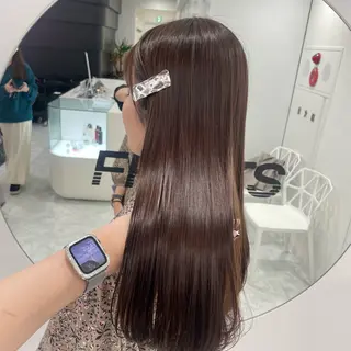 ロング カラー ラベンダー💜 グレージュ🩶のヘアスタイル