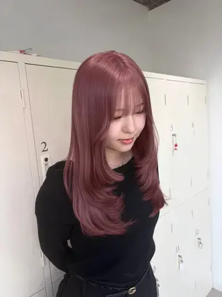 ロング カラー EIGHT /SHU🩶のヘアスタイル