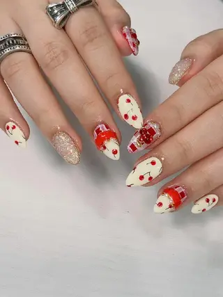 ネイル ･:*+.✳︎˚✧₊ MAKI NAILのネイルデザイン