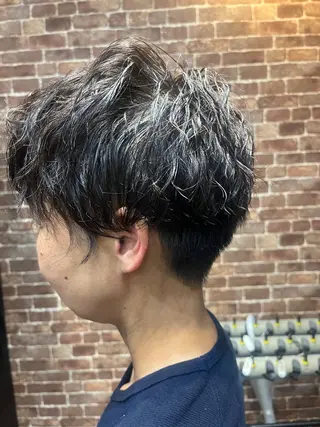 ショート カラー 久木原 ゆりのヘアスタイル
