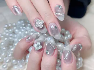 ネイル M🌷nail 長さだし専門店のネイルデザイン
