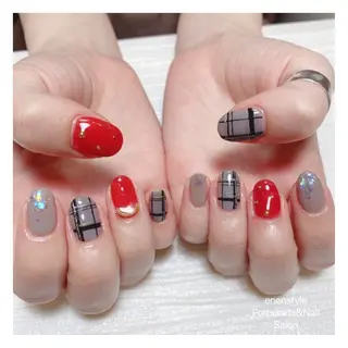 ミディアム ネイル 🐾enen style 🐾のネイルデザイン