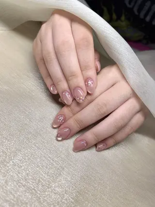ネイル LUKA NAILのネイルデザイン