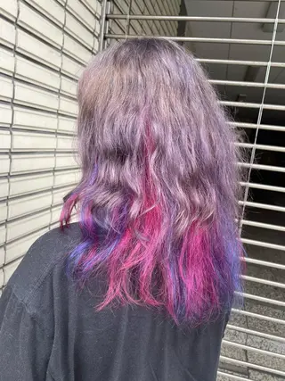 セミロング カラー NINE+/代表 ブリーチ特化型サロンのヘアスタイル